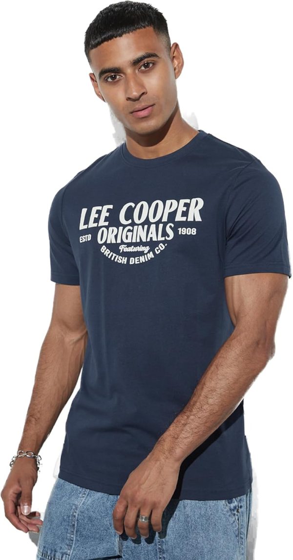 Lee Cooper Men Logo Print T Shirt With Crew Neck And