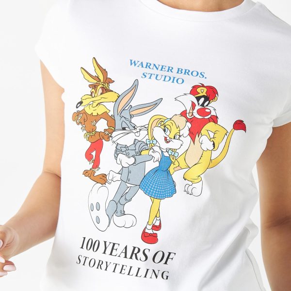 ⁦SP Characters Women Looney Tunes Print T-Shirt With Crew Neck And Cap Sleeves XL White⁩ - الصورة ⁦4⁩