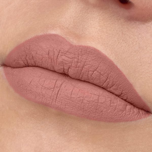 ⁦Essence 8H Matte Liquid Lipstick 04⁩ - الصورة ⁦5⁩