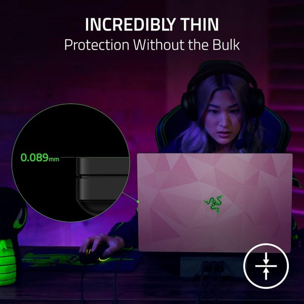 ⁦ريزر غلاف وحدة التحكم من الفينيل: Xbox Series S - غلاف كامل - فينيل مصبوب ممتاز 3M - مقاوم للخدش - تصميمات ولمسات نهائية فريدة - سهل الاستخدام - ألياف كربونية⁩ - الصورة ⁦7⁩