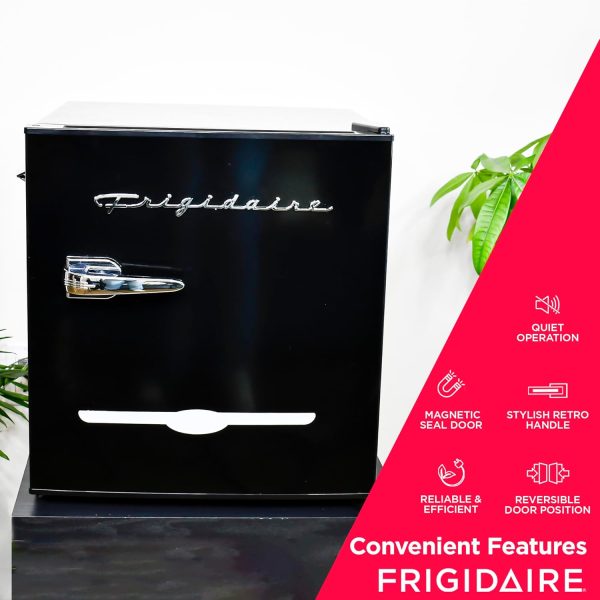 ⁦ثلاجة صغيرة من FRIGIDAIRE EFR176- AMZ EFR176 ريترو - موفرة للطاقة - قابلة للتعديل للتحكم في درجة الحرارة - فتاحة زجاجات مثبتة على الجانب - مثالية للمبنى والمكتب والمنزل والجراج والشقة 1.6 قدم مكعب⁩ - الصورة ⁦4⁩