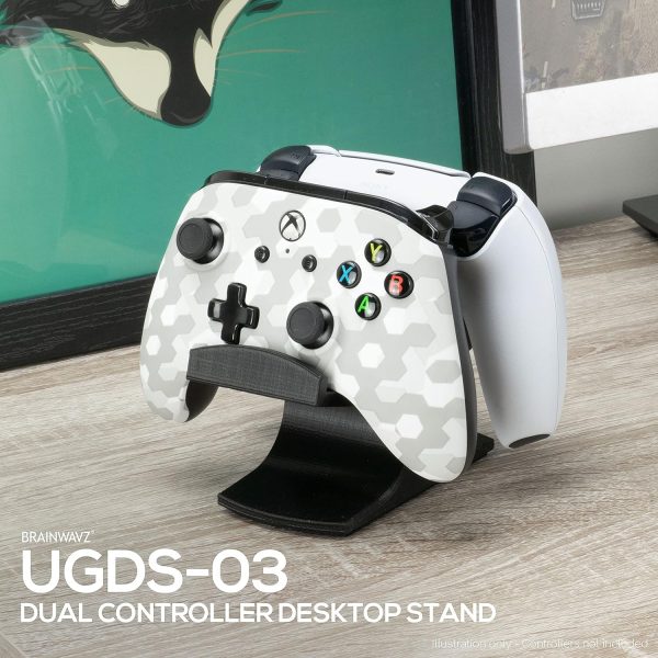 ⁦Dual Game Controller Desktop Holder Stand - Universal Design for Xbox ONE, PS5, PS4, PC, Steelseries, Steam & More, Reduce Clutter UGDS-03 by Brainwavz⁩ - الصورة ⁦7⁩