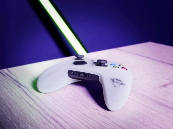 ⁦ترست غيمنغ غطاء حماية لذراع تحكم Xbox 749 من جي اكس تي، غطاء سيليكون مضاد للانزلاق لذراع تحكم Xbox Series X (S) - شفاف⁩ - الصورة ⁦5⁩