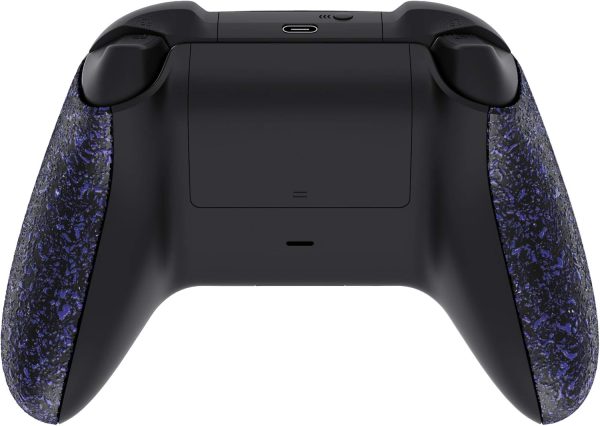 ⁦اكستريم رايت غطاء مقبض ذراع التحكم لجهاز Xbox Series X|S، الواح خلفية أرجوانية مزخرفة غير قابلة للانزلاق، غطاء قضبان جانبية بديلة لوحدة التحكم اللاسلكية Xbox Core [وحدة التحكم غير مشمولة]⁩ - الصورة ⁦4⁩