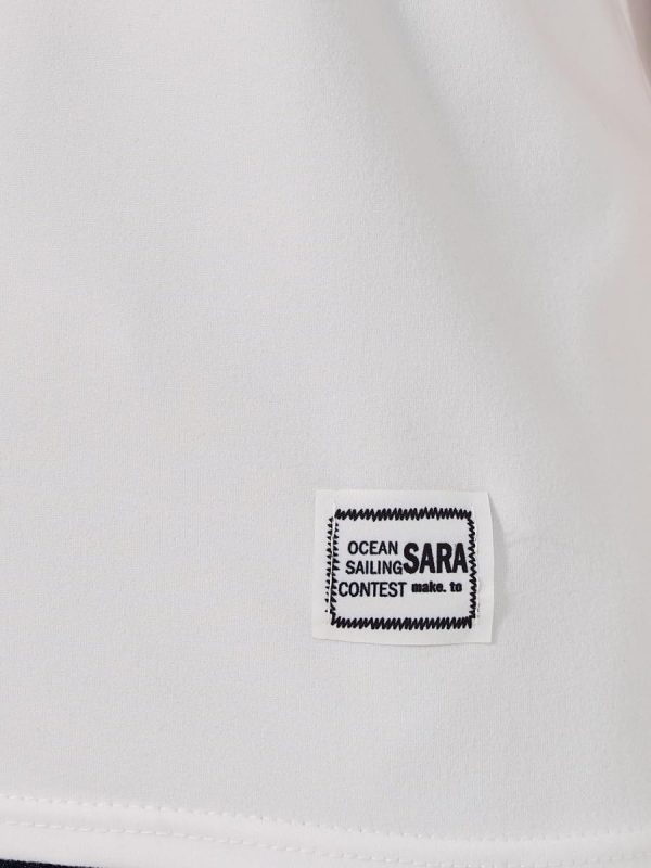 ⁦Styli Women's Short Sleeve V Neck Plain Regular T-Shirt⁩ - الصورة ⁦4⁩