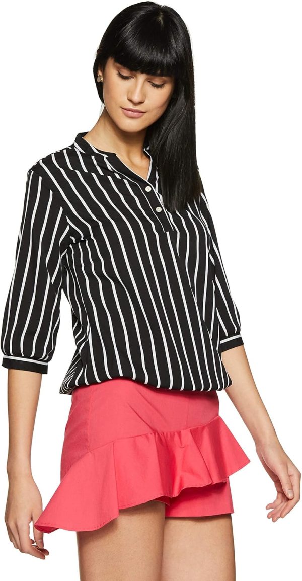 ⁦Krave Women's Striped Regular Fit Top⁩ - الصورة ⁦3⁩