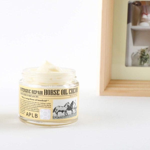⁦APLB Intensive Repair Horse Oil Cream Moisturizer 70ml / Korean Skin Care, Natural Jeju Horse Oil, Centella Asiatica Extract, Retain Moisture & Improve Elasticity⁩ - الصورة ⁦2⁩