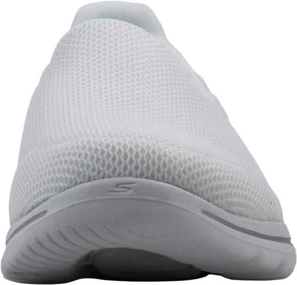 ⁦Skechers GO WALK 5 Women Slip on womens Sneaker⁩ - الصورة ⁦2⁩