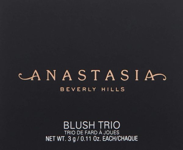 ⁦Anastasia Beverly Hills Blush Trio - Berry Adore for Women 0.11 oz Blush, White⁩ - الصورة ⁦2⁩