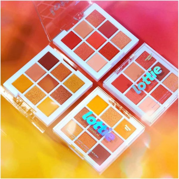 ⁦lottie LONDON 9 Shade Eyeshadow Palette - Honey Bee⁩ - الصورة ⁦5⁩