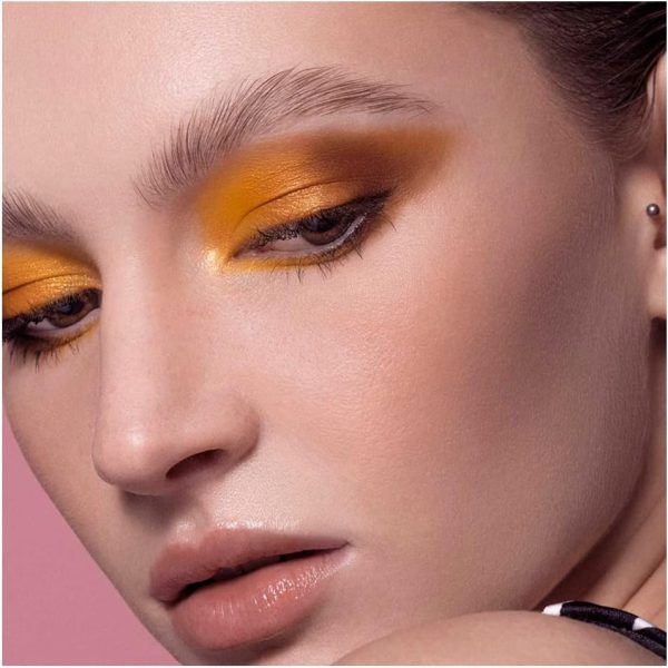 ⁦lottie LONDON 9 Shade Eyeshadow Palette - Honey Bee⁩ - الصورة ⁦3⁩
