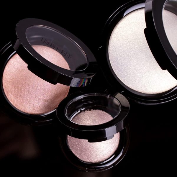 ⁦Inglot Soft Sparkler Face Eyes Body Highlighter 52⁩ - الصورة ⁦9⁩