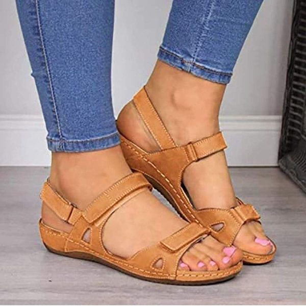 ⁦KCLQTK Summer Open Toe Wedge Sandals For Women Super Soft Non-Slip And Premium Flat Sandals Low Heels For Walking Ankle Hollow Sandals (Color : Brown, Size : 42)⁩ - الصورة ⁦5⁩