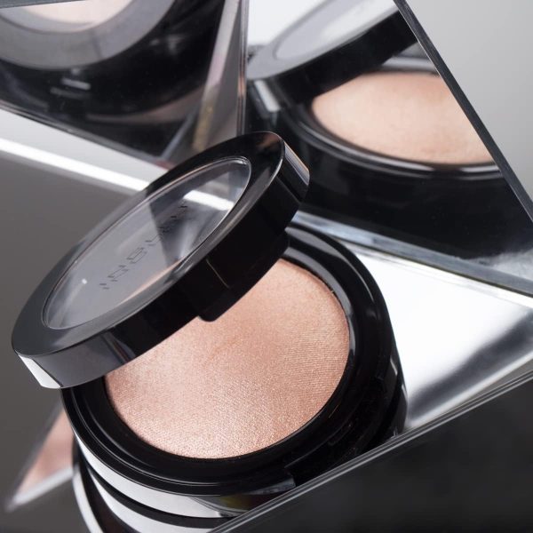 ⁦Inglot Soft Sparkler Face Eyes Body Highlighter 52⁩ - الصورة ⁦8⁩