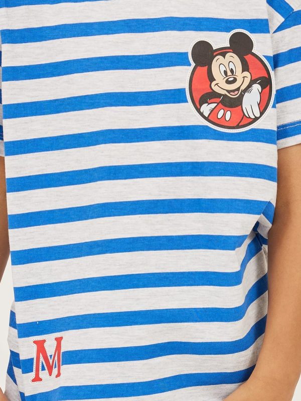⁦Styli Boys Mickey Mouse Print Detail Short Sleeve Striped T-Shirt⁩ - الصورة ⁦4⁩