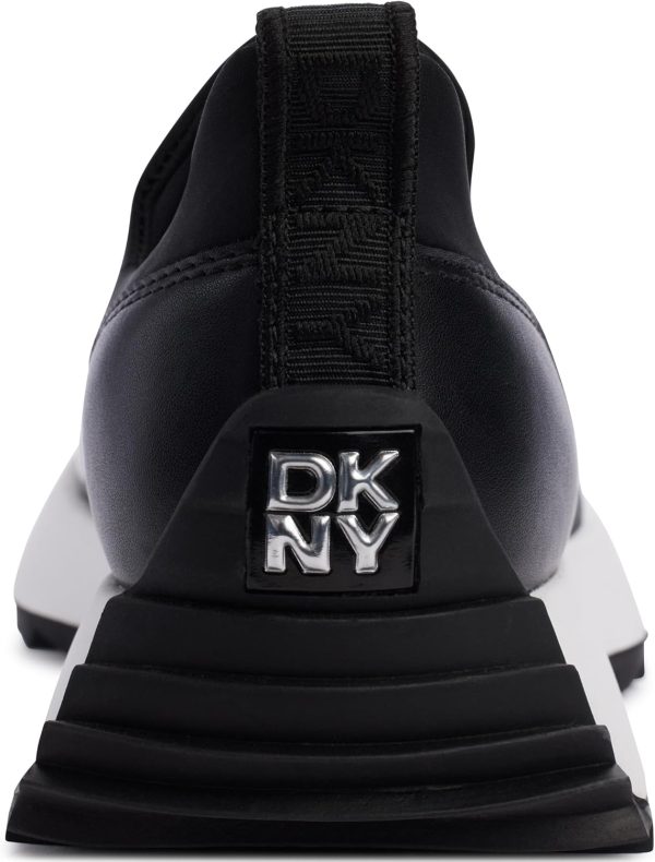 ⁦DKNY Women's Nallen-Slip On SNE Trainers⁩ - الصورة ⁦3⁩