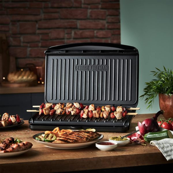 ⁦George Foreman Large Electric Fit Grill [Non stick, Healthy, Griddle, Toastie, Hot plate, Panini, BBQ, Energy saving, Vertical storage, Easy clean, Drip tray, Ready to cook light] Black, 2400W 25820⁩ - الصورة ⁦7⁩