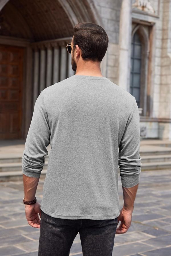 ⁦COOFANDY Men Long Sleeve Henley T-Shirs Casual Basic Lightweight Fashion Shirts Soild Tees with Pockets⁩ - الصورة ⁦3⁩