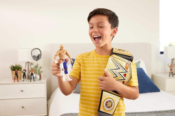 ⁦Mattel WWE Championship Role Play Title Belt with Adjustable Strap for Kids⁩ - الصورة ⁦2⁩