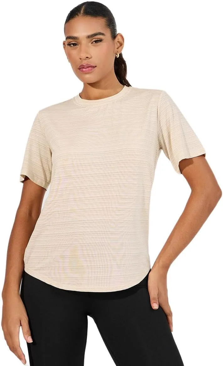 Styli Womene Striped Pattern Back Pleat Detail Top jpg