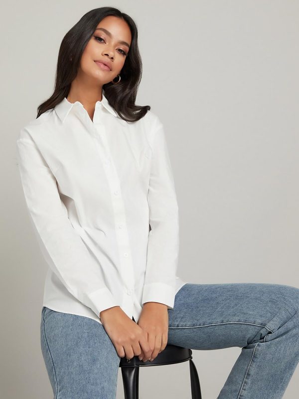 ⁦Styli Women Long Sleeves Classic Regular Length Poplin Shirt⁩ - الصورة ⁦3⁩