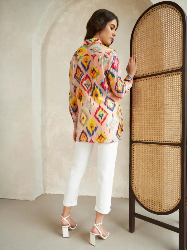⁦Leriya Fashion Women's Rayon Ikat Printed Casual Shirt Tops for Women Long Cuff Sleeves Collared Neck Button Down Tunic for Outing Travel Holiday Party Office Wear Shirts⁩ - الصورة ⁦2⁩