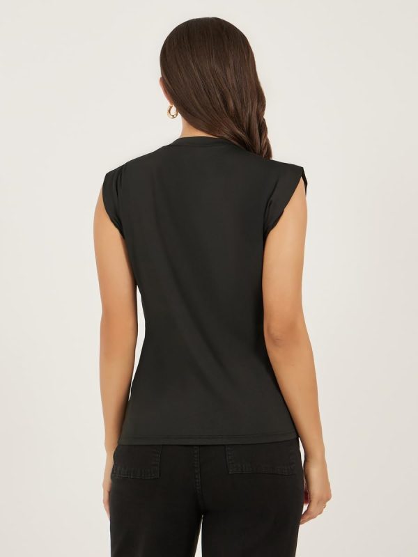 ⁦Styli Women's Embellished Round Neck Fitted Tank T-Shirt⁩ - الصورة ⁦5⁩