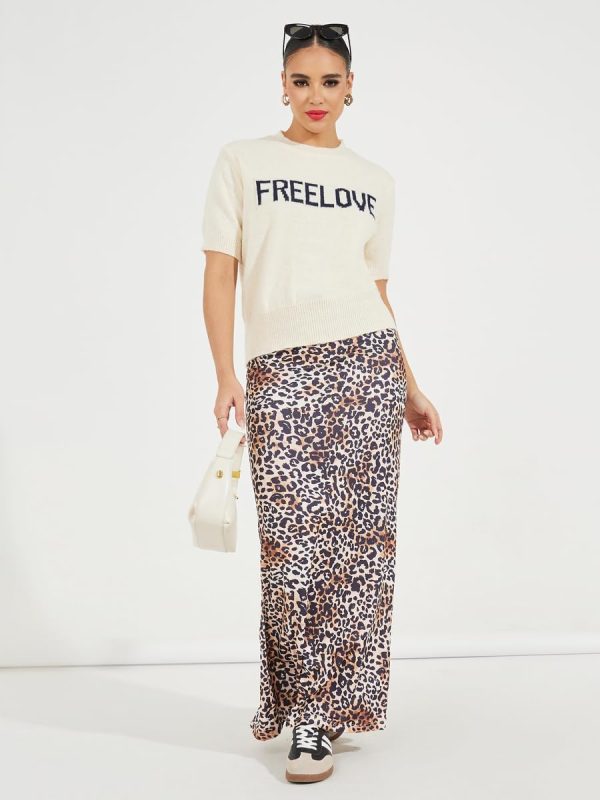 ⁦Styli Women Regular Fit Freelove Slogan Knit T-Shirt⁩ - الصورة ⁦3⁩