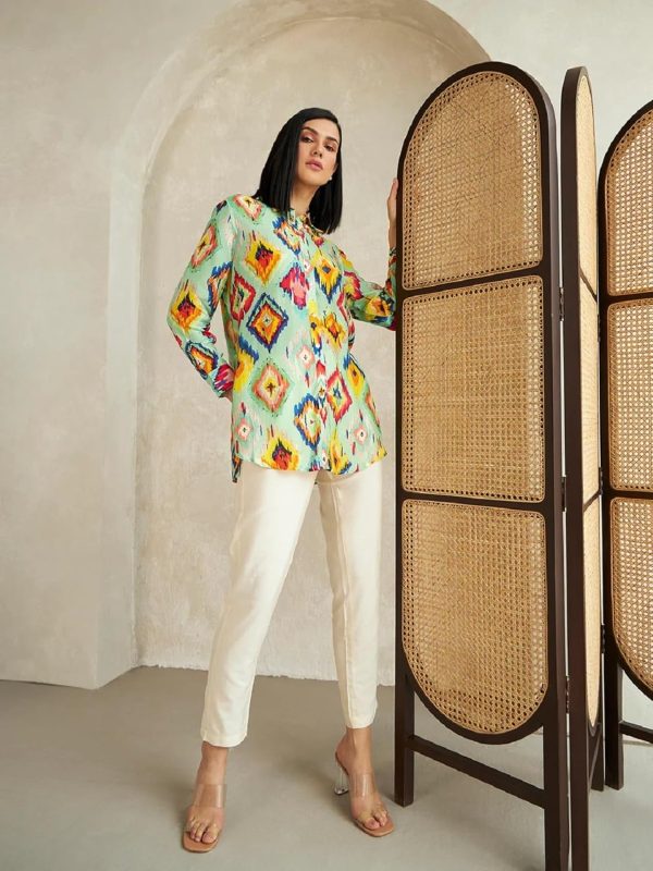 ⁦Leriya Fashion Women's Rayon Ikat Printed Casual Shirt Tops for Women Long Cuff Sleeves Collared Neck Button Down Tunic for Outing Travel Holiday Party Office Wear Shirts⁩ - الصورة ⁦3⁩