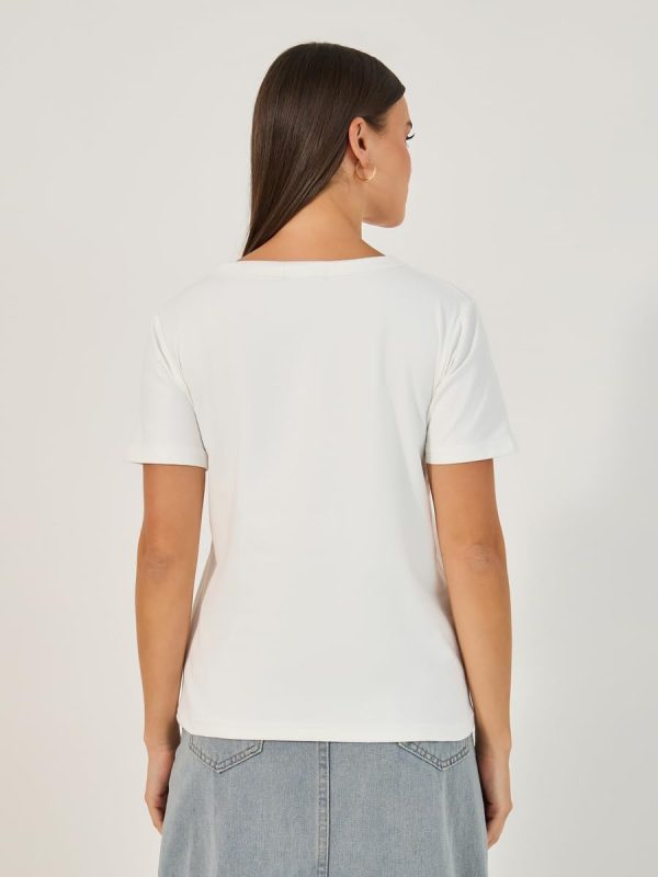 ⁦Styli Women's Short Sleeve Graphic Printed T-Shirt⁩ - الصورة ⁦6⁩