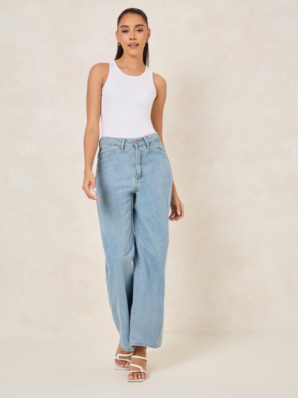 ⁦Styli Women Ribbed Round Neck Fitted Vest⁩ - الصورة ⁦3⁩