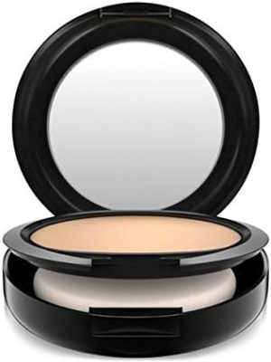 Illuminations MAC Studio Fix Powder Plus Long-wearing Foundation - One-step Application of Foundation and Powder (NC20)
