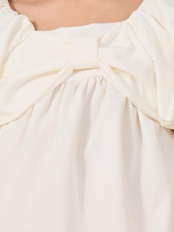 ⁦Styli Girls Square Neck Top And Embroidered Mesh Skirt Set⁩ - الصورة ⁦4⁩