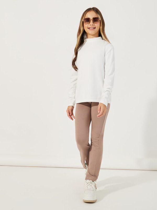 ⁦Styli Girls Solid High Neck Long Sleeves T-Shirt⁩ - الصورة ⁦2⁩