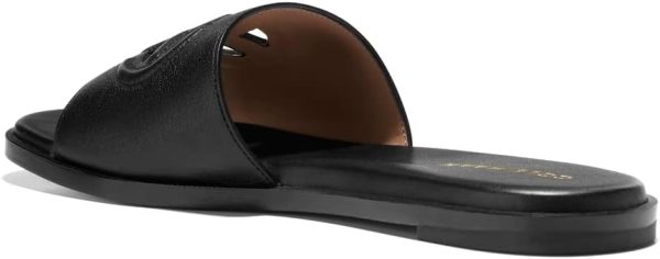 ⁦Cole Haan Flynn Logo Slide Sandal womens Flat Sandal⁩ - الصورة ⁦6⁩