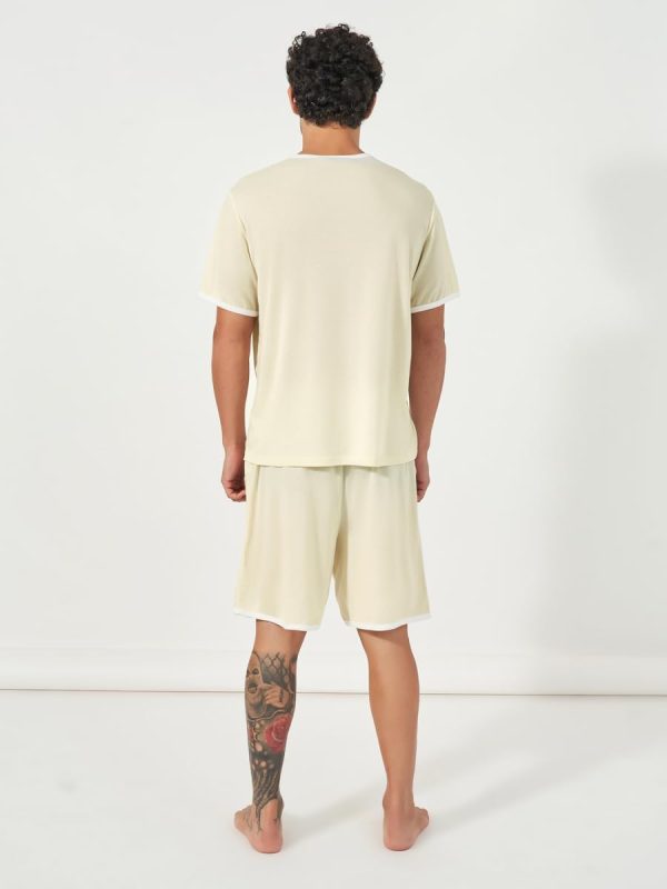 ⁦Styli Men Slogan Print T-Shit & Shorts Set⁩ - الصورة ⁦5⁩