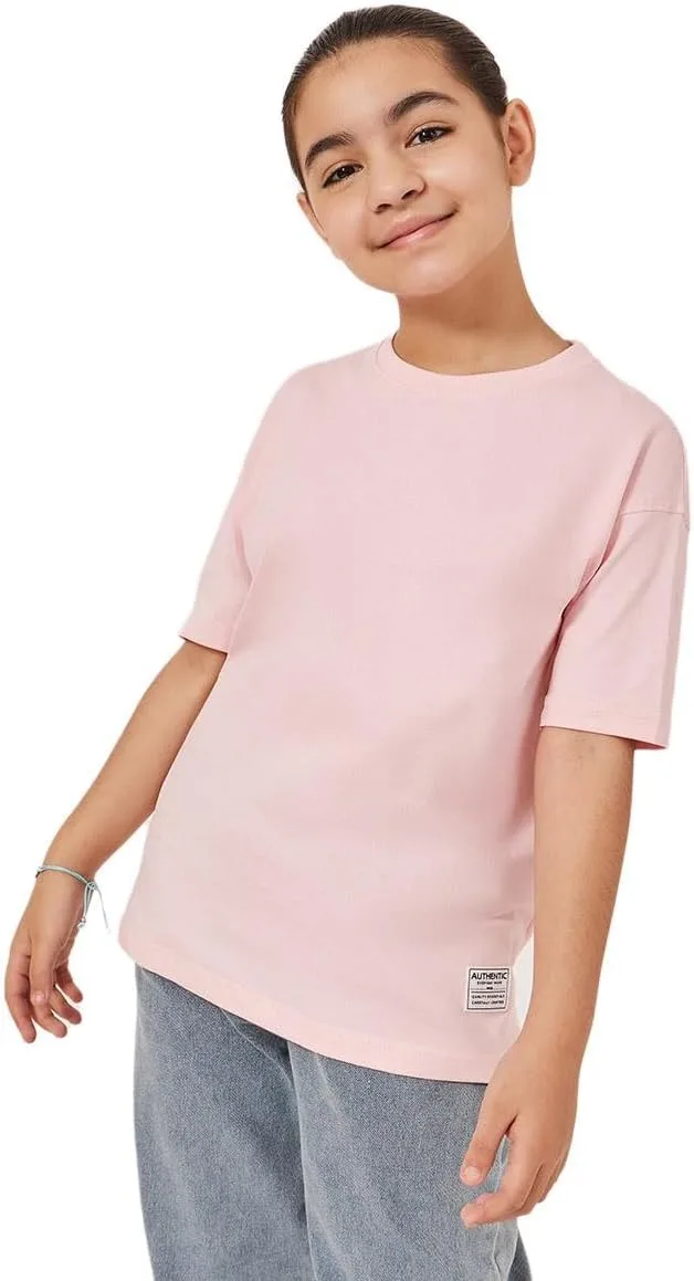Styli Girls Solid Oversized T-Shirt With Badge Detail