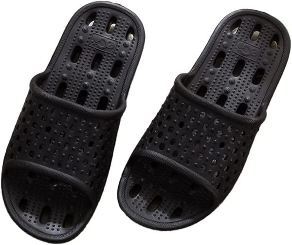 HAOLIHAO Women's and Men's Bathroom Slippers - EVA Home Hotel Slippers, Hollowed Out Leaking Light Tow Summer Couples Breathable