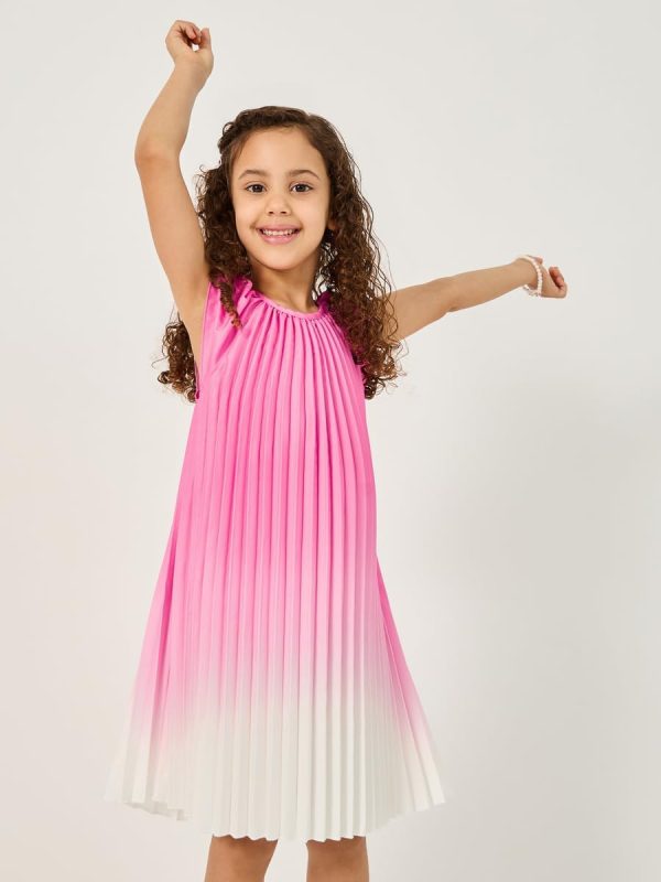 ⁦Styli Girls Ombre Print Pleated Dress⁩ - الصورة ⁦2⁩