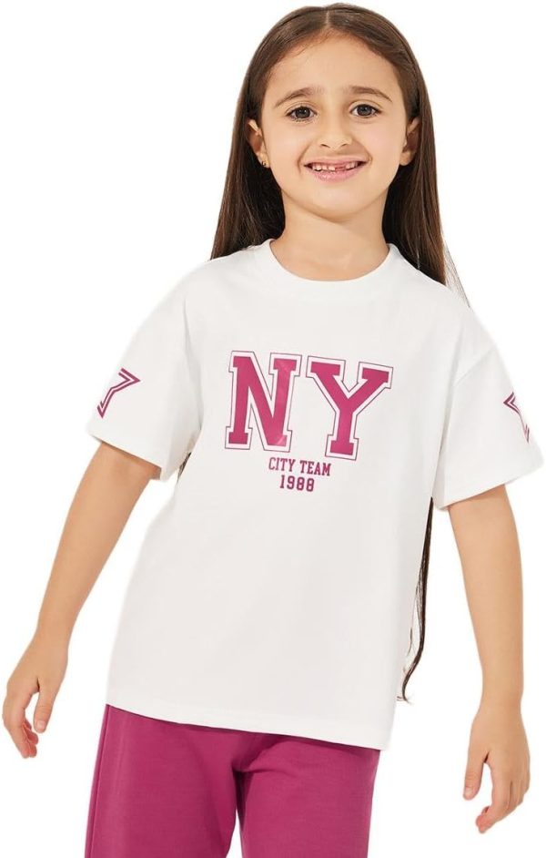 ⁦Styli Girls Oversized Logo Print T-Shirt & Flared Joggers Co-Ords Set⁩ - الصورة ⁦2⁩