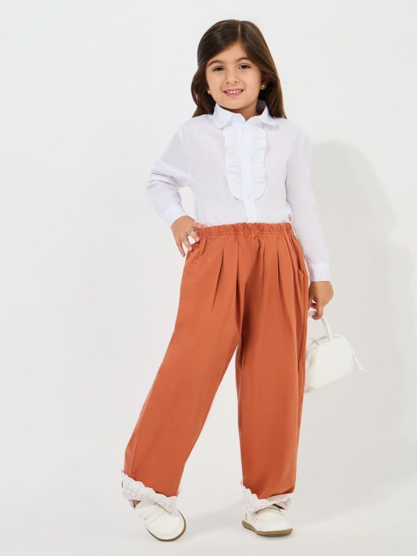 ⁦Styli Girls 2111358736 Solid Ruffle Detail Long Sleeves Shirt⁩ - الصورة ⁦2⁩