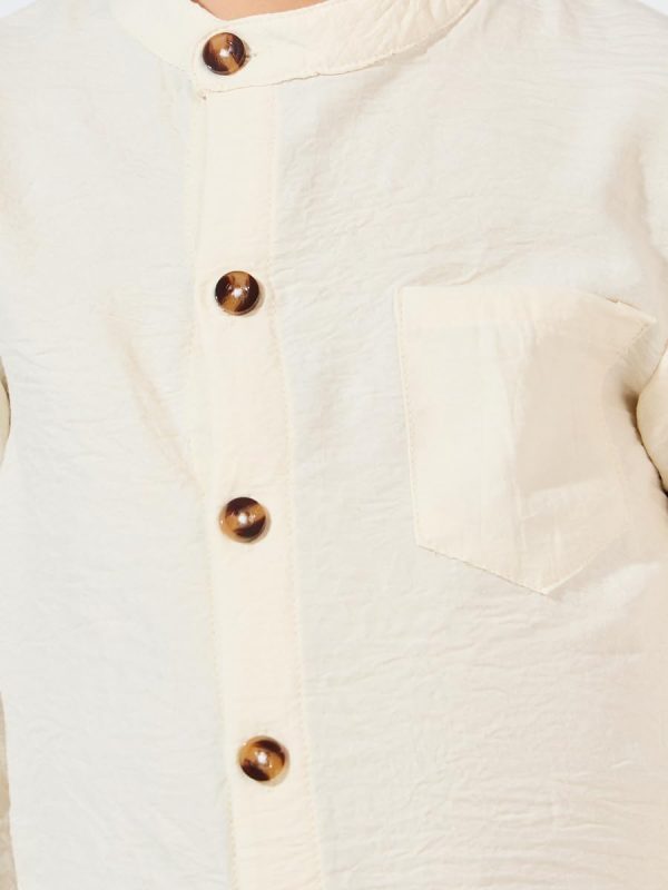 ⁦Styli Boys Solid Pocket Front Buttoned Shirt⁩ - الصورة ⁦4⁩