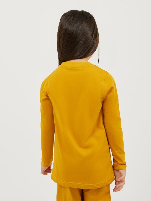 ⁦Styli Girls Solid Round Neck T-Shirt⁩ - الصورة ⁦5⁩