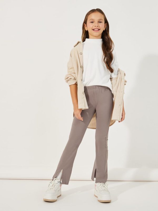 ⁦Styli Girls Solid Flared Leggings with Split Hem⁩ - الصورة ⁦2⁩