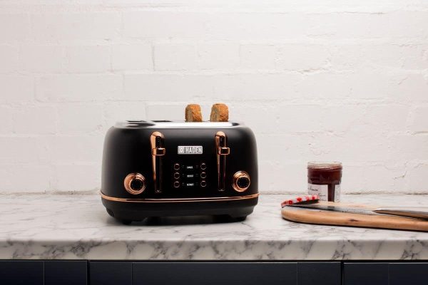 ⁦Haden Heritage Black 4 Slice Toaster - Adjustable Browning Control, Reheat and Defrost Functions - Stainless Steel With Self-centring Function - 1370-1630W⁩ - الصورة ⁦7⁩