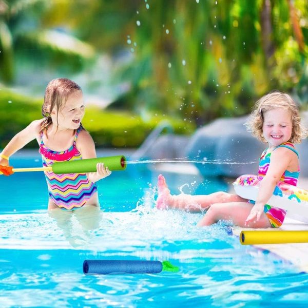 ⁦Excefore Water Guns for Kids, Pool Foam Blaster Squirt Guns 3 Pack - Lightweight, Noodle Design, 38ft Range for Outdoor Summer Beach Swimming Pool Party Garden Water Games Toys Gift for Boys Girls⁩ - الصورة ⁦4⁩