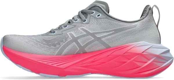 ⁦ASICS Women's NOVABLAST 4 Running Shoe⁩ - الصورة ⁦4⁩