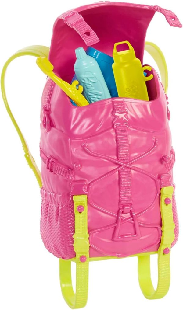 ⁦Barbie It Takes Two “Brooklyn” Camping Doll with Puppy & 10+ Accessories, 3 to 7 Years , Black⁩ - الصورة ⁦3⁩