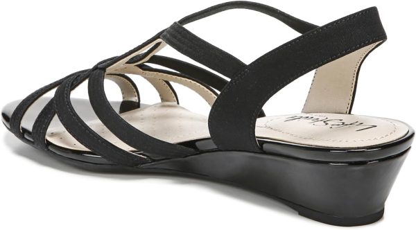 ⁦LifeStride Women's, Yaya Wedge Sandals⁩ - الصورة ⁦5⁩