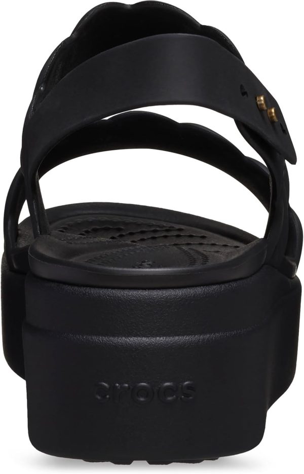 ⁦Crocs Crocs Brooklyn Woven Upper Low Wedge womens Slipper⁩ - الصورة ⁦2⁩